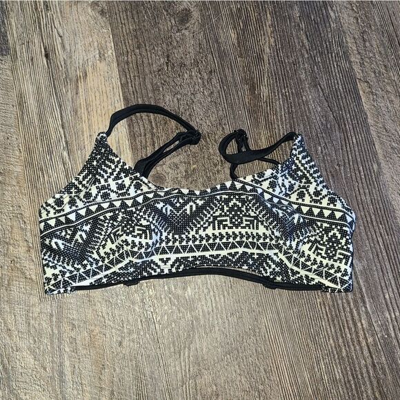 Xhilaration Black and White Strapy Back Bikini Top  - Picture 2 of 4